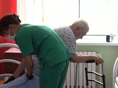 Қонаевтағы қарттар үйінің қызметкерлері еңбекақысын толық ала алмай жүр.
