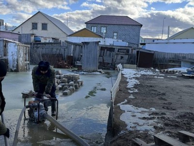 Атырау облысындағы бір ауылды қызыл су басты.