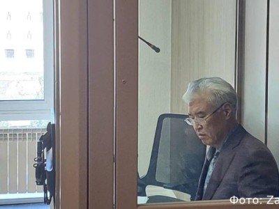 Арыстанбек Мұхамедиұлының үстінен «Дипломат» қонақ үйіне қатысты жаңа сот ісі басталды.