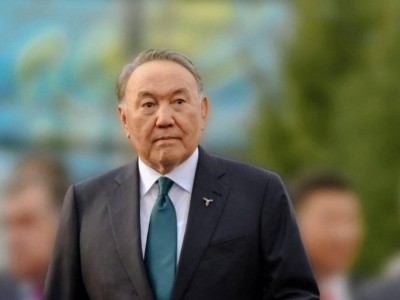 Депутаттар Назарбаев күнін алып тастауды ұсынды.