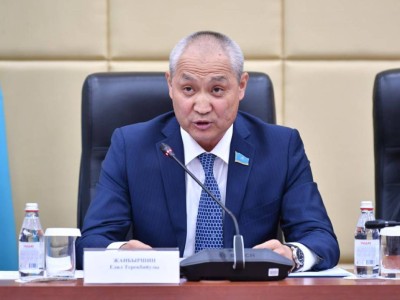 Опасыздар мемлекетте төңкеріс жасап, билікті алғылары келді.