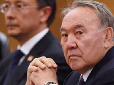Назарбаев президент сайлауына түсе ме?.
