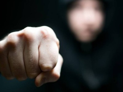 Алматыда полиция подполковнигі соққыға жығылды.