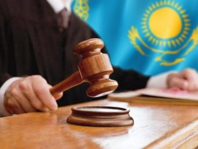 Алматыда ұйымдасқан қылмыстық топ 6,6 млн долларды шетелге заңсыз шығарған.