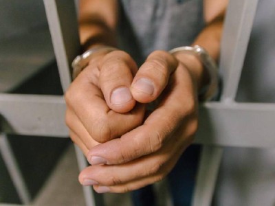 Бостандыққа шыққанына жарты жыл болған педофил қайта қамалды.