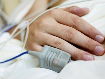 Шымкентте 5 минуттық ота жасатуға келген қыз комада жатыр.