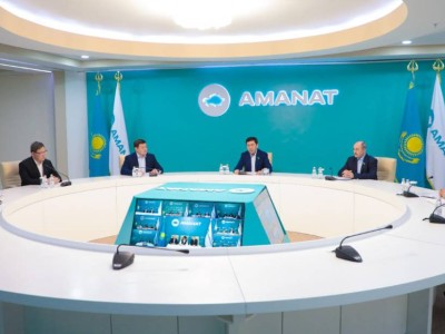 «АМАNАТ» партиясы референдумды қолдап, мәлімдеме жасады.