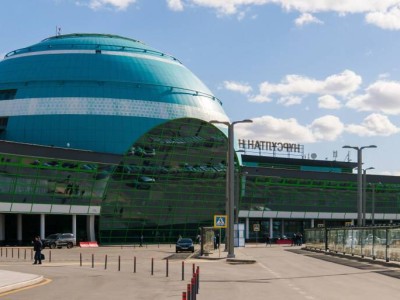 Назарбаев әуежайы авиаотынды түрлі бағада сатқан.