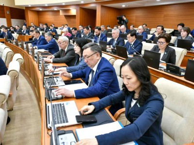 Мәжіліс Қылмыстық кодекстен қоғамға қауіп төндірмейтін экономикалық құқық бұзушылықтар туралы бапты алып тастады.