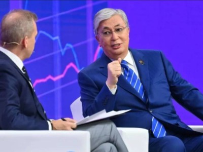 Тоқаев: АҚШ-пен достық қатынаста болғанды қалаймын.