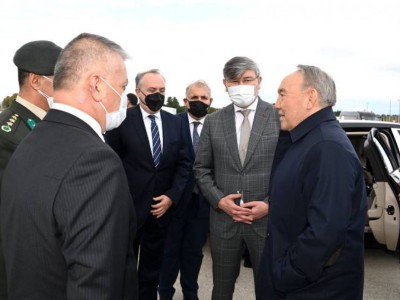 Назарбаев Ердоғанның шақыруымен Түркия барды.