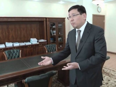 Мемлекет басшысы БҚО Қаратөбе ауданындағы эвакуациялық пунктке барды.