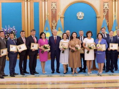 Тоқаев мемлекеттік БАҚ өкілдерін марапаттады.