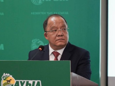 «Ауыл» партиясы атынан Төлеутай Рақымбеков сайлауға түседі.