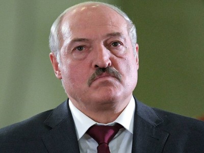 Лукашенко билігі халыққа оқ атуға дайын екенін айтты.