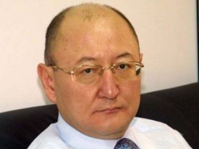 Алматыда Алтынбек Сәрсенбайұлын еске алды.