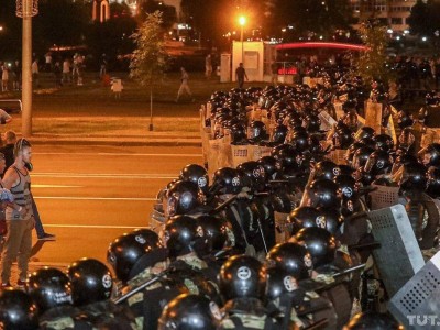 Белорусьте 5 мың адам ұсталып, 200 адам ауруханаға түскен.