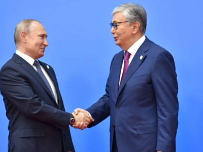 Тоқаев Ресейге кетті.