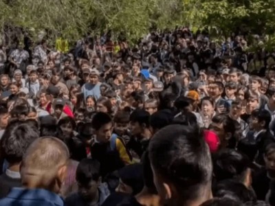Тегін донер таратқан кәсіпкердің басы бәлеге қалды.
