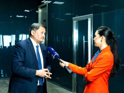 Қазақстан азаматтары Esil университеті дипломымен бірге CMI сертификатын алатын болады.