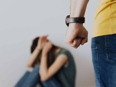 Әйелін құлдай көретін абьюз еркектердің қарасы азаймай тұр.