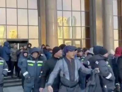 Жаңаөзендегі азаматтарды арандатпай, бейбіт келісімге келуге шақырамын.