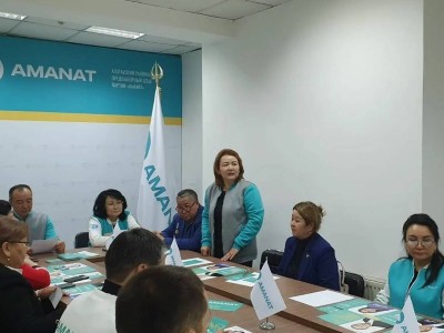 Партия – халықтың үнін жеткізуші.