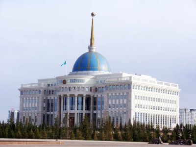Ұлттық қоғамдық сенім кеңесіне кімдер мүше болды?.