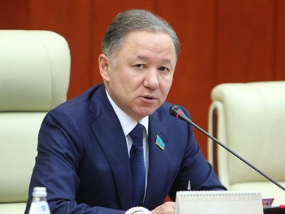 Нығматулин бірінші Назарбаевты екінші Тоқаевты айтты.
