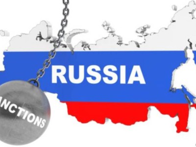 Қазақстан екі оттың ортасында тұр.