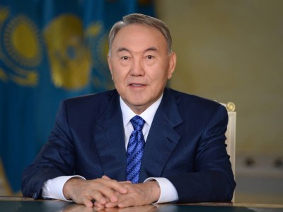 Н.Назарбаев: Мен Тұңғыш Президент – Елбасының тиісті міндеттерін атқаруға кірістім.