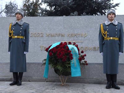 Алматыда Қаңтар оқиғасына арналған «Тағзым» мемориалы ашылды.