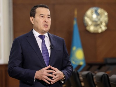 Смайылов АЭС құрылысына 8 жыл кететінін айтты.