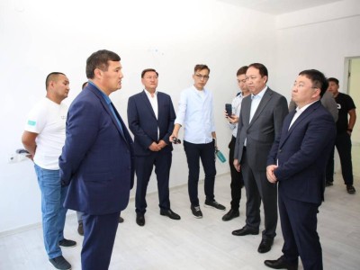Нұрлыбек Нәлібаев: «Мектептердің күрделі жөңдеу жұмыстары сапалы аяқталуы керек».