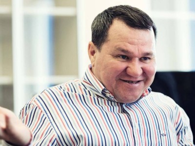 Елімізде жұмысшыларын тақырға отырғызып кеткен миллионерге іздеу жарияланды.
