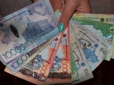 Қазақстандықтардың орташа табысы 196 мың теңгеден асып кетті.
