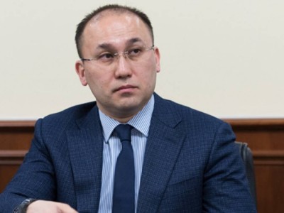 Дәурен Абаев: Жәрдемақы барлық көпбалалы отбасына берілед.