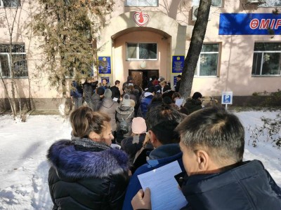 Ұшақ апаты: Қан тапсыру орталығына алматылықтар ағылып келіп жатыр.