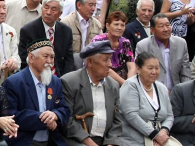 Елде қарт адамдардың қатары өсіп барады.