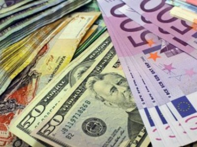 Қазақстаннан 7 миллиард доллар шетел асқан.