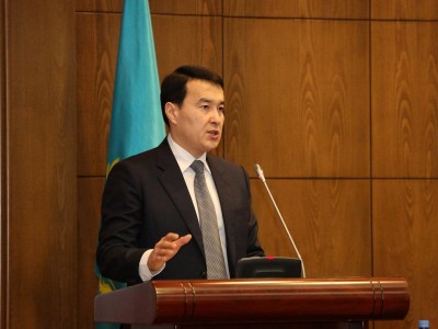 Президенттің көмекшісі қаржы министрі болып тағайындалды.