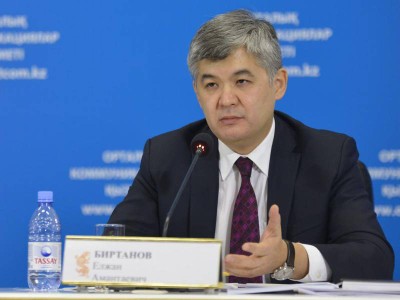 Елжан Біртанов: Арнайы тізімдегі дәрі-дәрмектер ғана тегін беріледі.