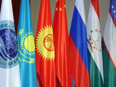 Қытайдың әскери техникалары Қазақстан арқылы қайда барады?.