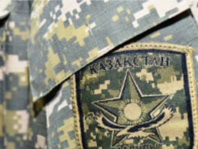 Семейде рота командирі сарбаздардың атынан несие рәсімдеген.