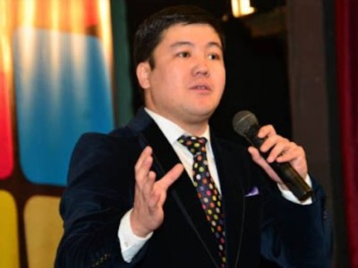 Қабатов көмекшісі көлікпен қағып кеткен марқұмның отбасына 8 миллион теңге беруі тиіс.