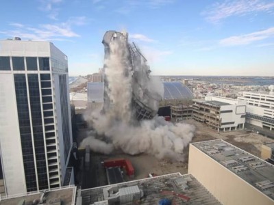 Трамптың 39 қабатты қонақ үйі қиратылды.