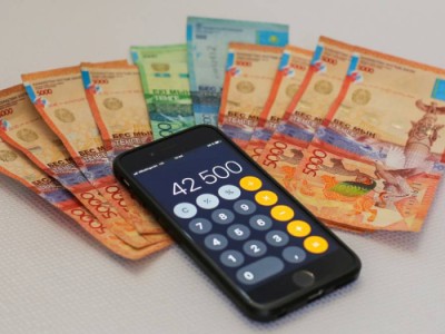 42 500 теңгені кімдер ала алмайды?.