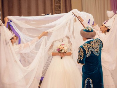 Ералы Тоғжанов коронавирустың таралуына байланысты той өткізбеуге кеңес берді.