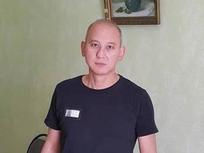 Мұхтар Жәкішев шартты түрде бостандыққа шығады.