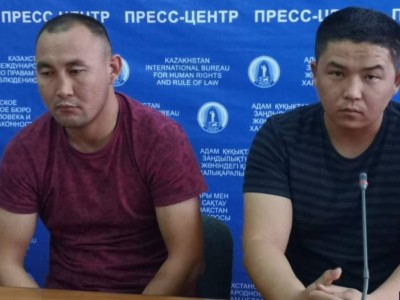 Қазақ-қытай шекарасынан заңсыз өткен екі қазаққа «Пана іздеуші тұлға» куәлігі беріледі.